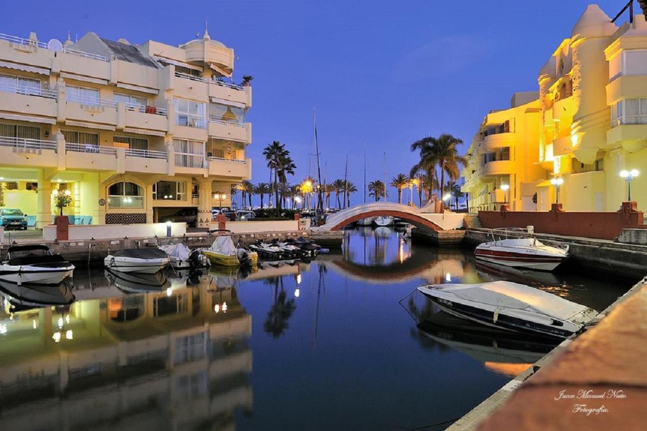 Bed & Breakfast In Villa Eden Palm Benalmádena Exterior foto